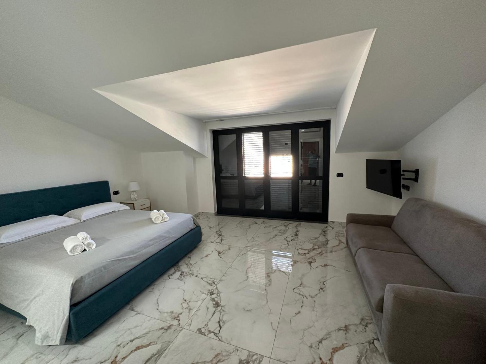 Hotel Alba Exclusive Place Bianco Esterno foto